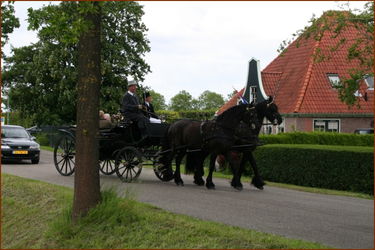 935 Willy & Gerard 112 Met de Koets
